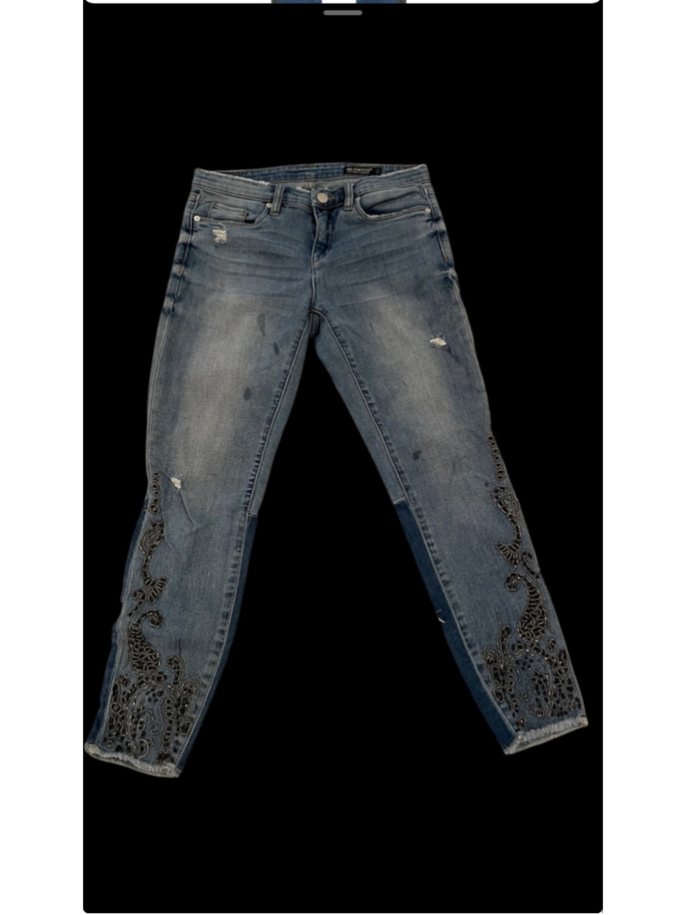 Women's BLANKNYC Cropped Jeans Size 28 Blue Black Beaded Detail